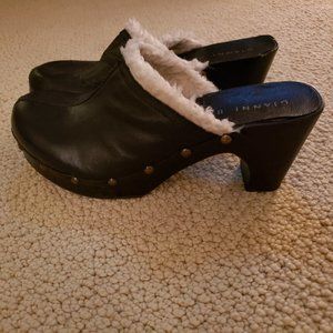 Gianni Bini Clogs Mules Leather faux fur lined